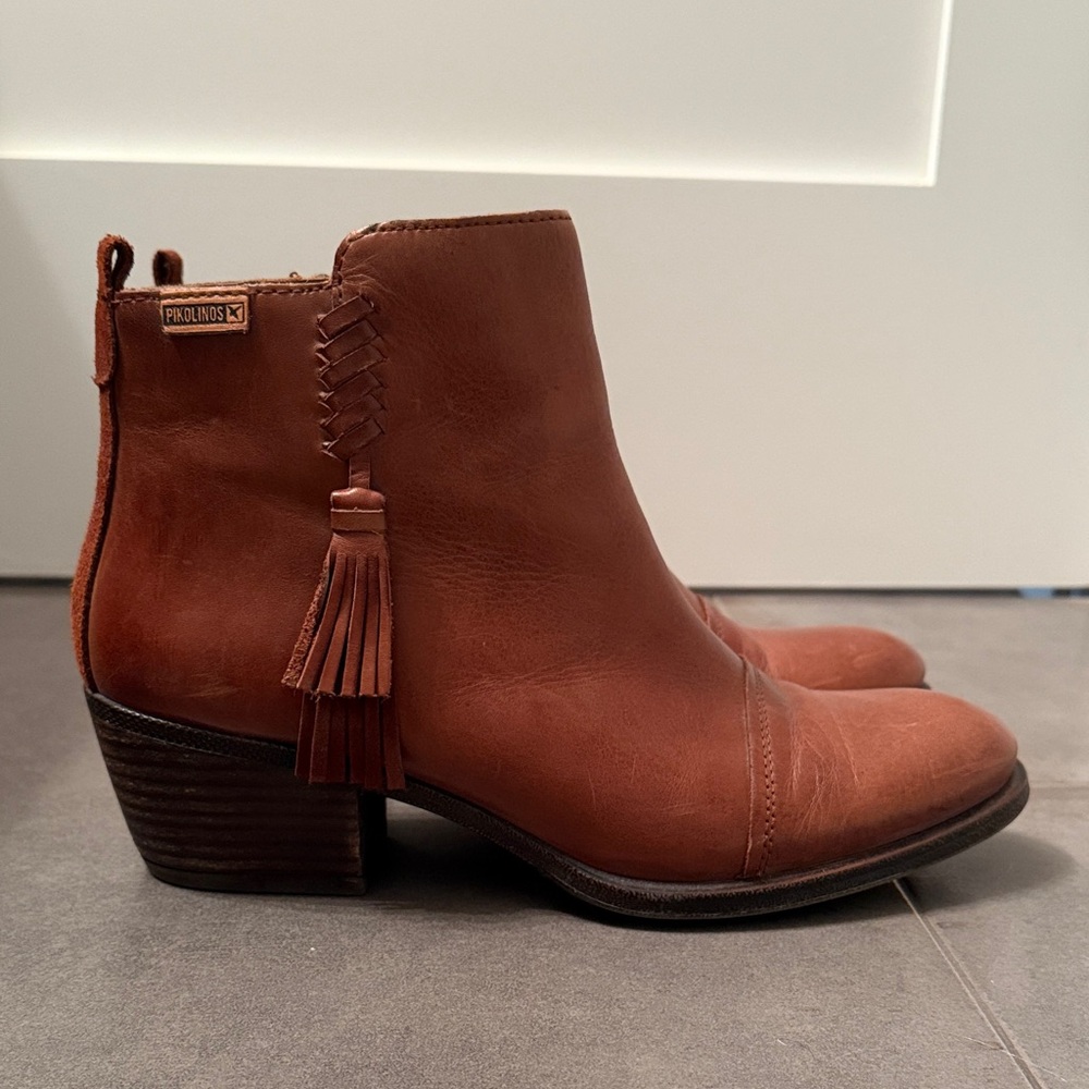 PIKOLINOS Women's Brown Leather Ankle Boots